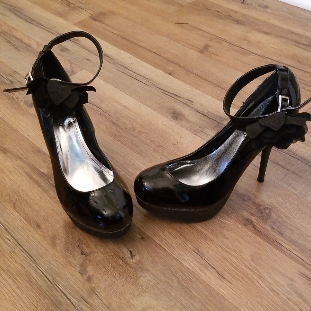 Black high heels